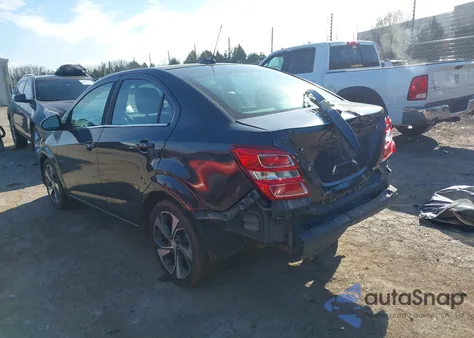 2017 Chevrolet Sonic Premier Auto z USA, uszkodzony, nr VIN 1G1JF5SB1H4133877